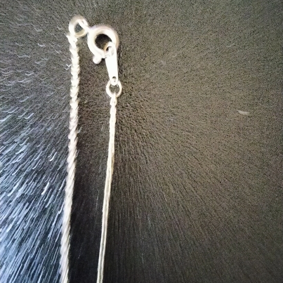 🐰🎉Vintage Elegant Pearl and Crystal Snowflake Pendant Necklace - Picture 4 of 5